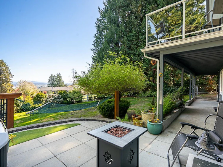 3055 Lazy A Street, Coquitlam, BC, V3C 3N6 - 34