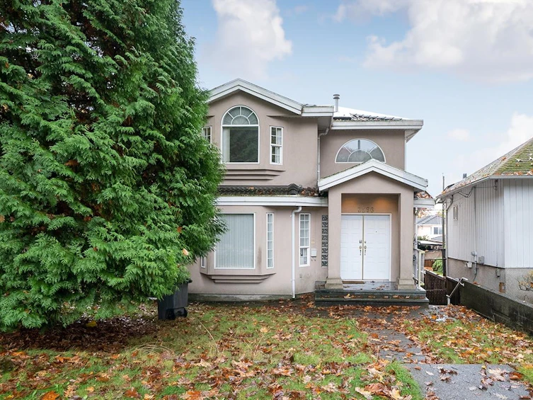 3596 Turner Street, Vancouver, BC, V5K 2H9 - 2