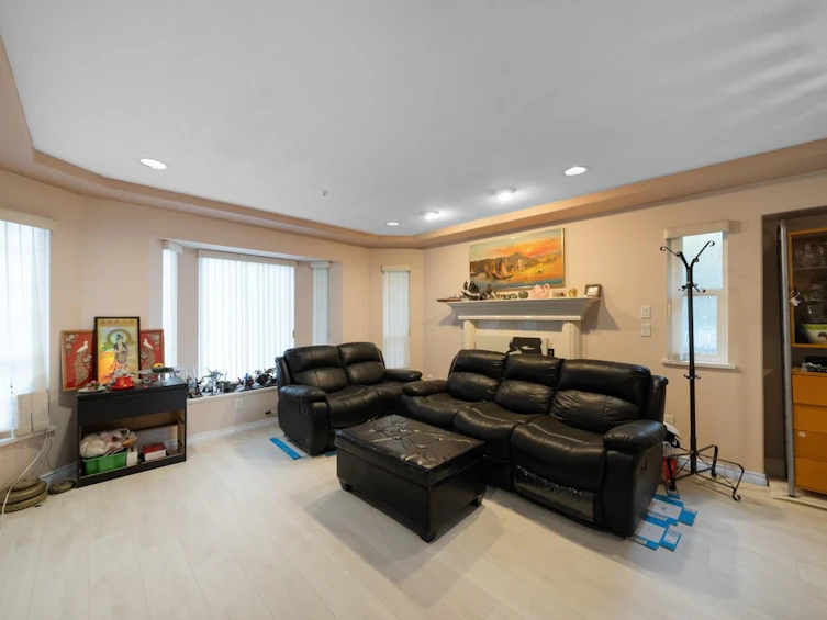 3596 Turner Street, Vancouver, BC, V5K 2H9 - 3