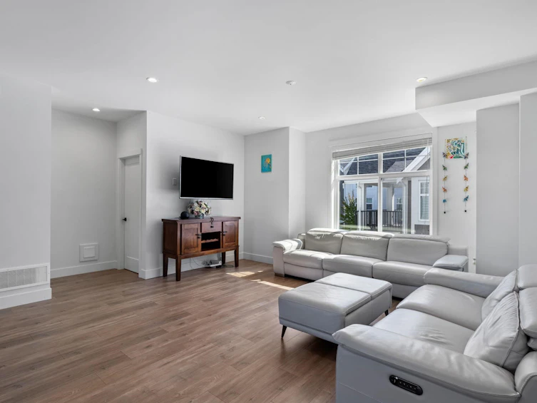 16-14541 Winter Crescent, Surrey, BC, V4P 0G5 - 3