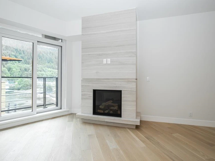 602-6699 Nelson Avenue, West Vancouver, BC, V7W 2B2 - 3