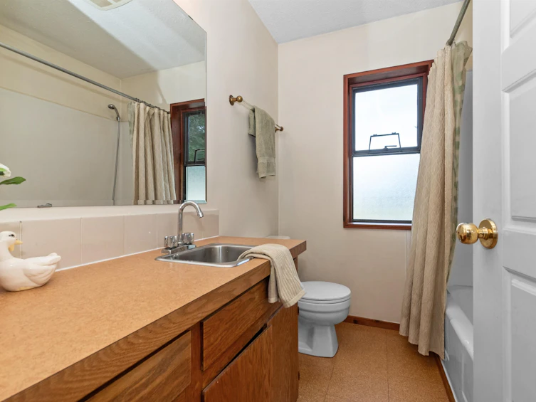 1182 Iverson Road, Columbia Valley, BC, V2R 4X5 - 25