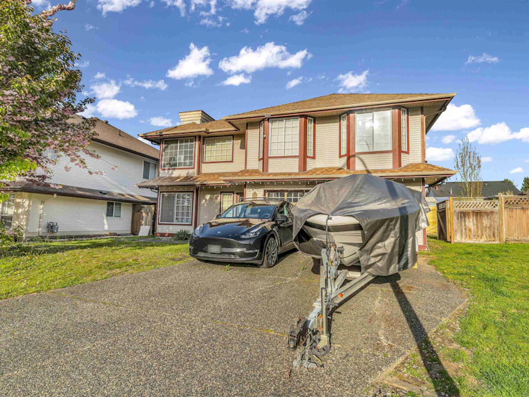 12070 204b Street, Maple Ridge, BC, V2X 1A9 - 2