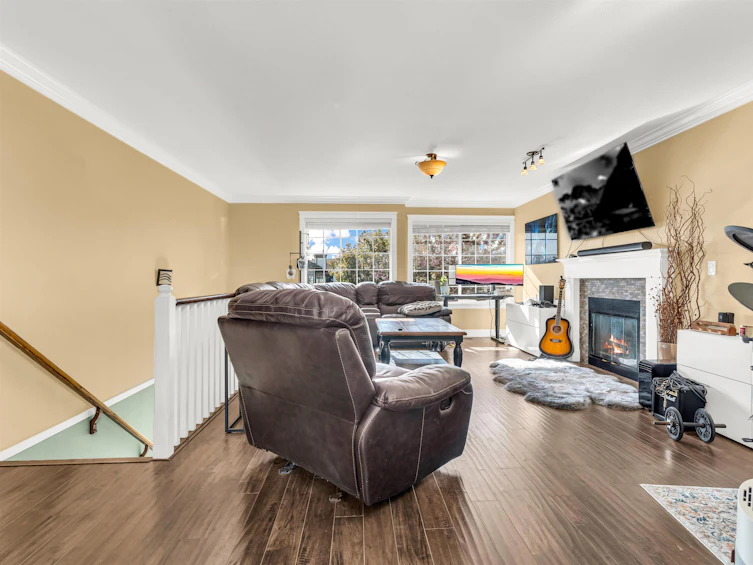 12070 204b Street, Maple Ridge, BC, V2X 1A9 - 10