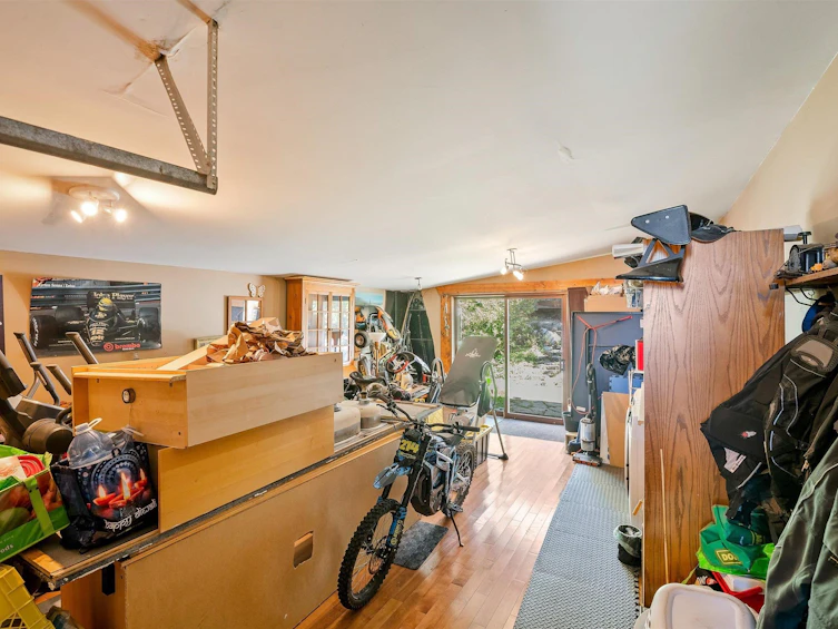 623 Lower Crescent, Squamish, BC, V8B 1J1 - 21