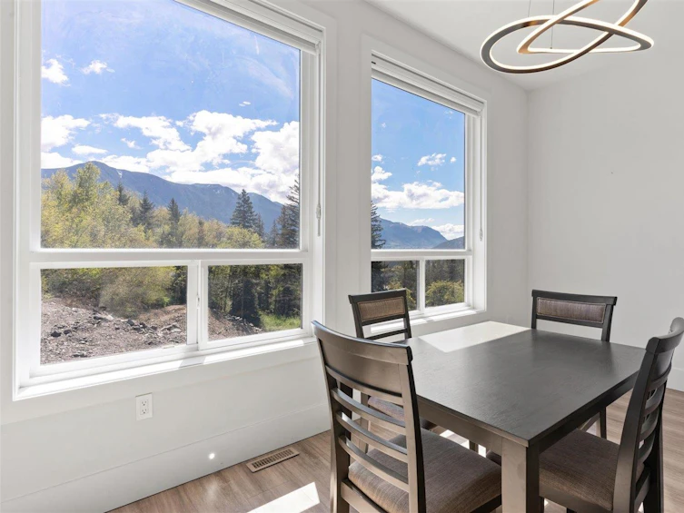 46164 Crestview Drive, Chilliwack, BC, V2R 6G4 - 11