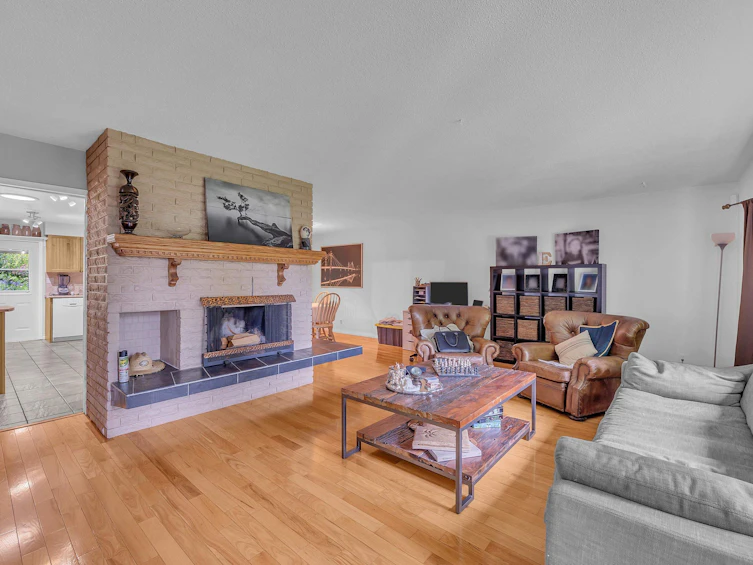 16885 20 Avenue, Surrey, BC, V3Z 9N4 - 2