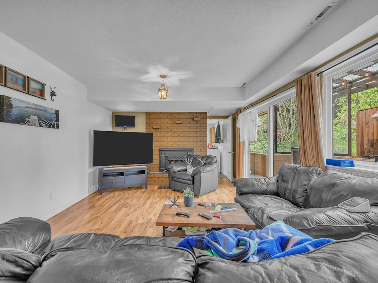 16885 20 Avenue, Surrey, BC, V3Z 9N4 - 9