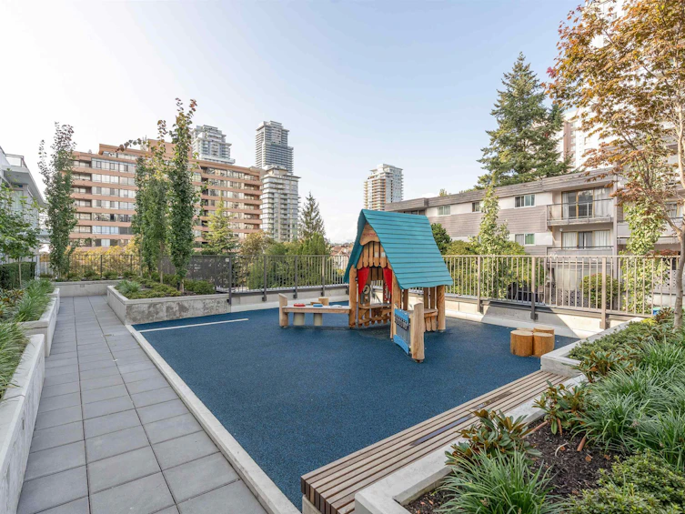 803-555 Sydney Avenue, Coquitlam, BC, V3K 0G5 - 13