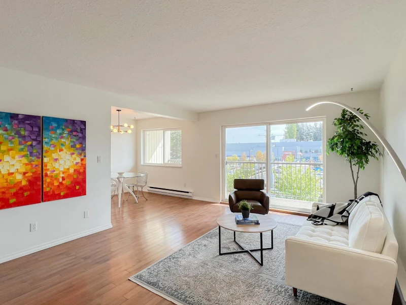 302 - 3043 270th Street, Langley BC V4W 3M2
