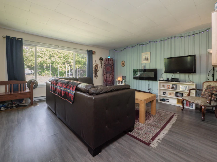 847 Park Road, Gibsons, BC, V0N 1V7 - 3