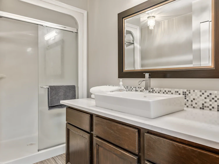 228 Water Avenue, Hope, BC, V0X 1L0 - 26