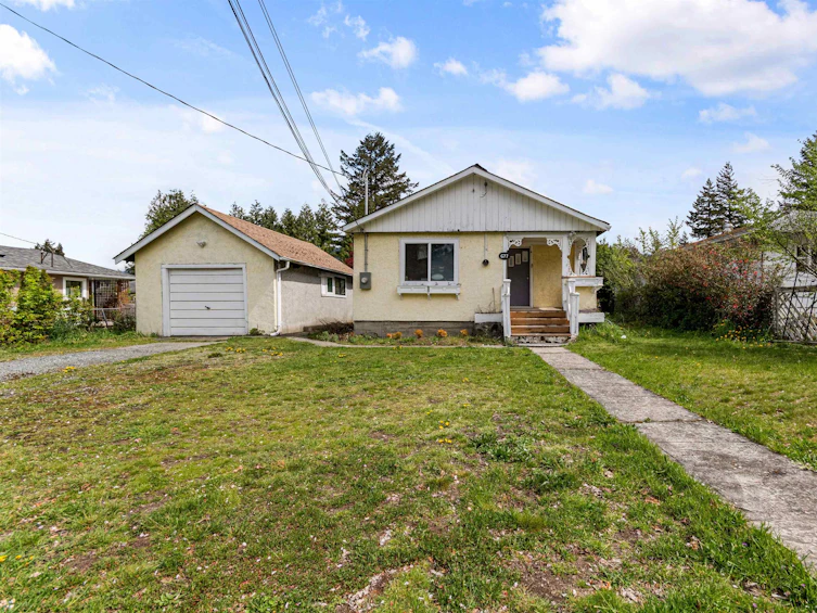 677 5th Avenue, Hope, BC, V0X 1L0 - 3