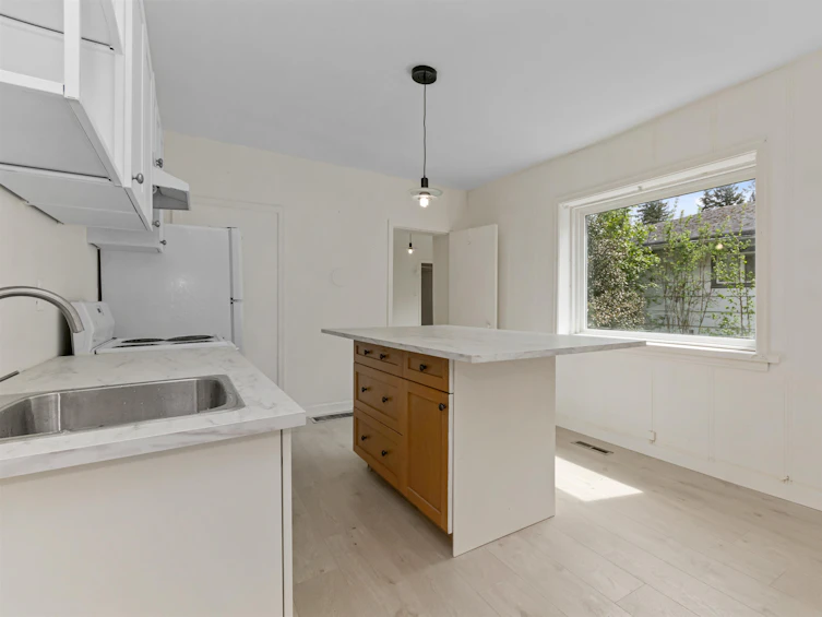677 5th Avenue, Hope, BC, V0X 1L0 - 29