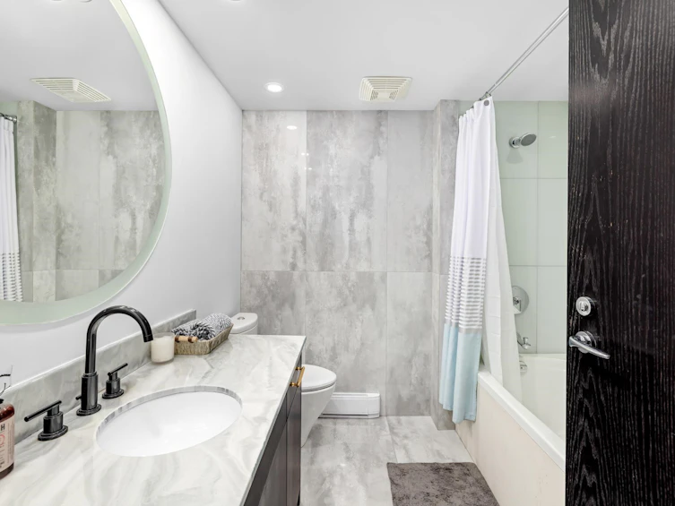 205 1455 Howe Street, Vancouver, BC, V6Z 1C2 - 30