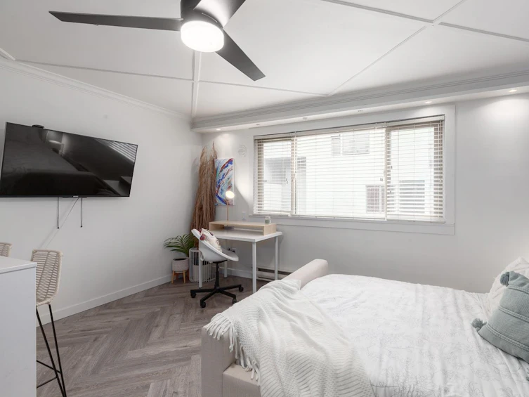 205-1940 Barclay Street, Vancouver, BC, V6G 1L3 - 8