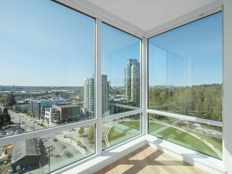 1207-1500 Fern Street, North Vancouver, BC, V7J 0E6 - 3