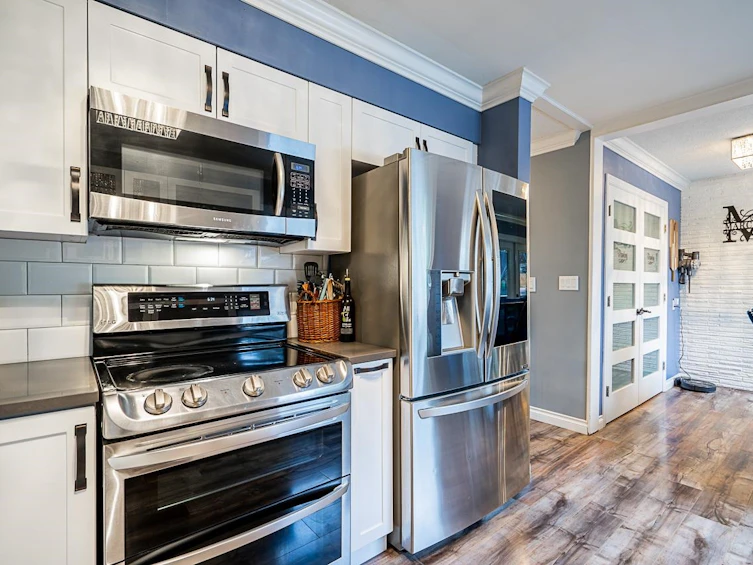 11454 141a Street, Surrey, BC, V3R 3K2 - 8