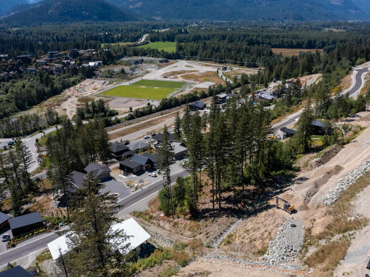 7668 Cerulean Drive, Pemberton, BC, V0N 2L3 - 6