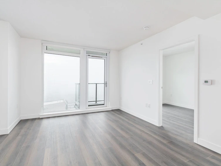 1901-8188 Fraser Street, Vancouver, BC, V5X 0J8 - 3