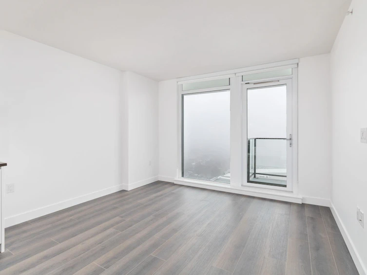 1901-8188 Fraser Street, Vancouver, BC, V5X 0J8 - 8