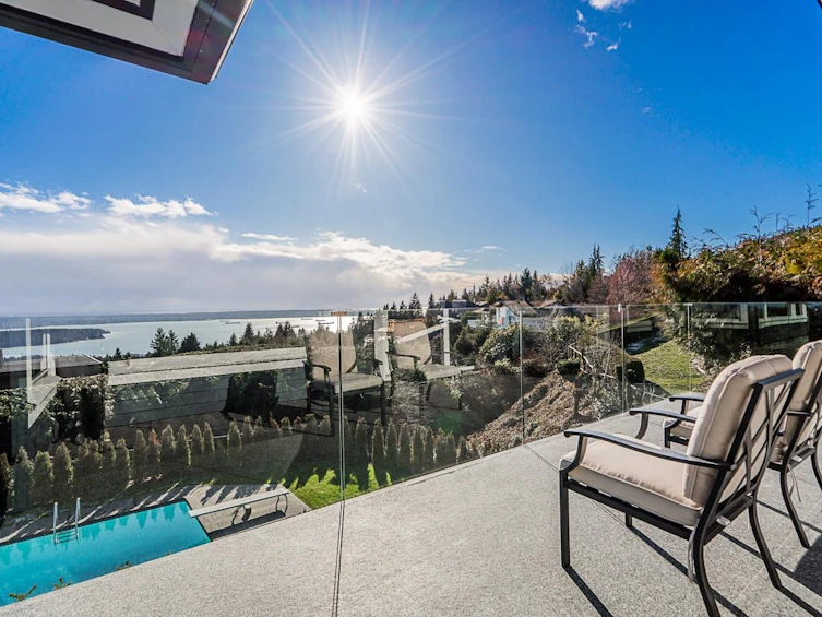 1138 Eyremount Drive, West Vancouver, BC, V7S 2C5 - 2