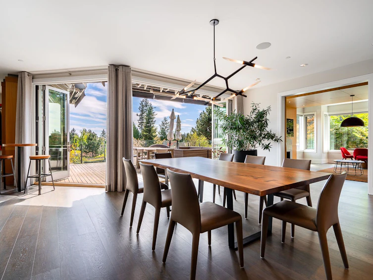 4782 Headland Place, West Vancouver, BC, V7W 3H9 - 4