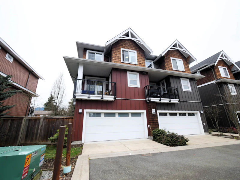 10 - 2150 Salisbury Avenue, Port Coquitlam BC