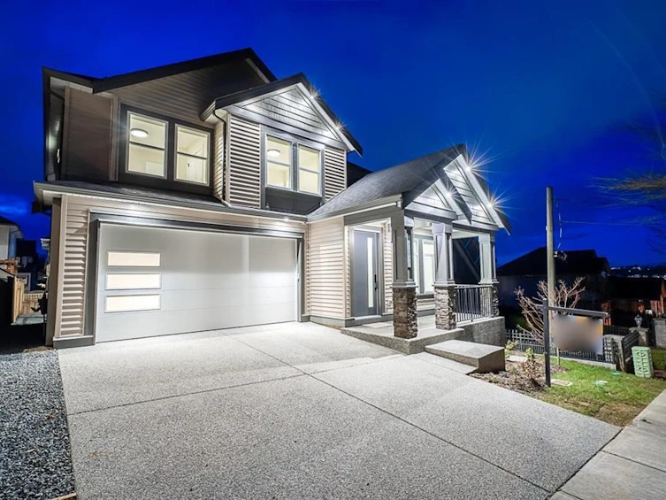 6099 146 Street, Surrey, BC, V3S 3A1 - 2