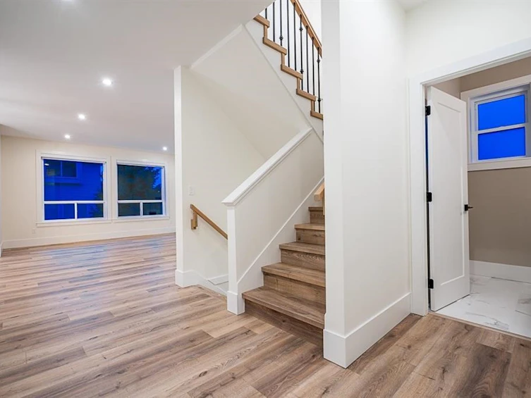 6099 146 Street, Surrey, BC, V3S 3A1 - 4