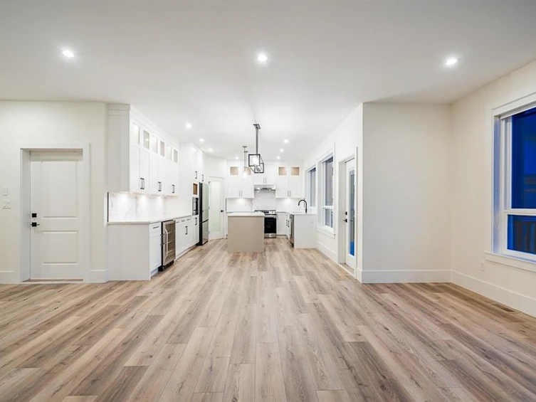 6099 146 Street, Surrey, BC, V3S 3A1 - 6