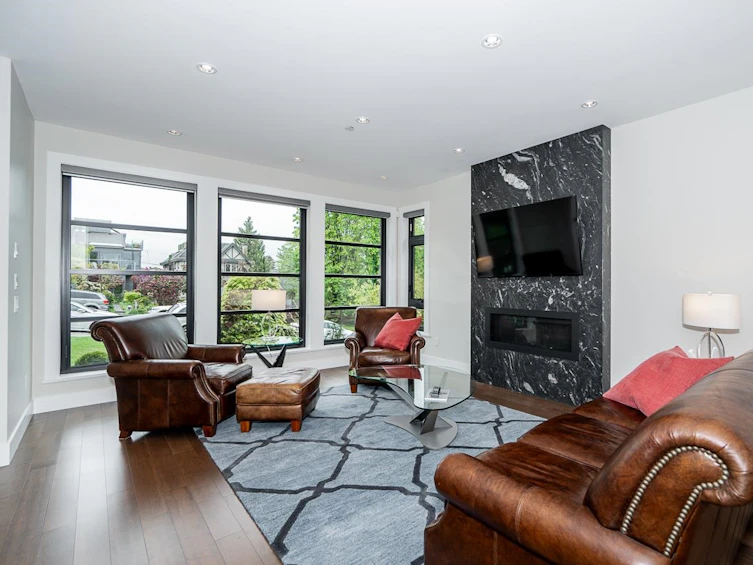 3621 Cambridge Street, Vancouver, BC, V5K 1M5 - 6