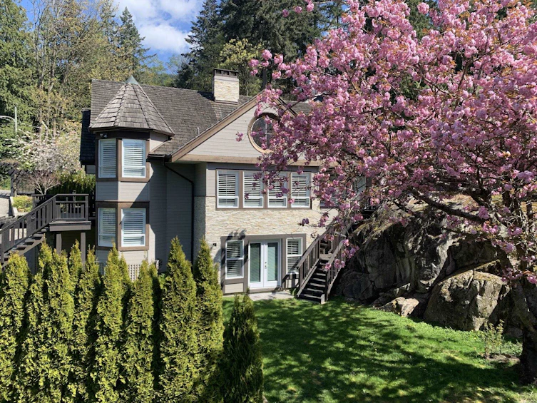 4001 Rose Crescent, West Vancouver, BC, V7V 2N6 - 2