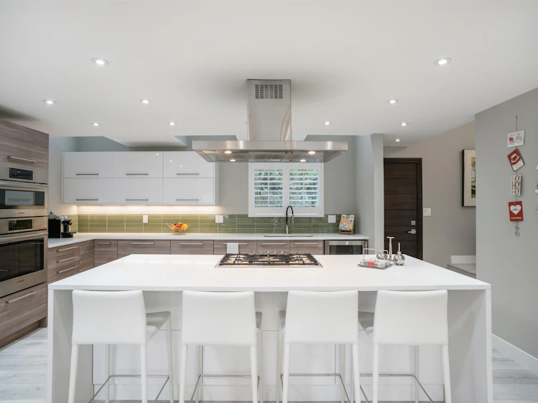 4001 Rose Crescent, West Vancouver, BC, V7V 2N6 - 3