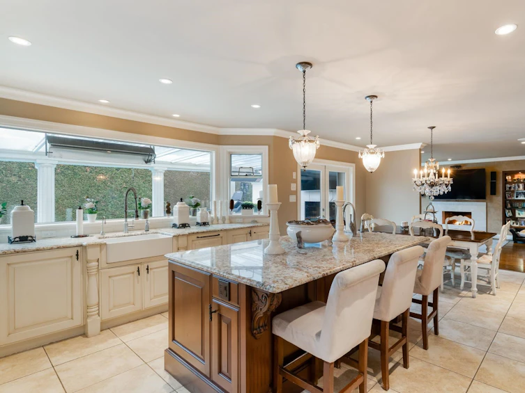 10500 Buttermere Drive, Richmond, BC, V7A 4T8 - 11