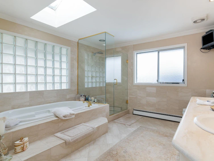 10500 Buttermere Drive, Richmond, BC, V7A 4T8 - 29