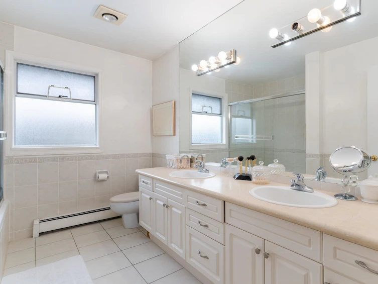 10500 Buttermere Drive, Richmond, BC, V7A 4T8 - 31