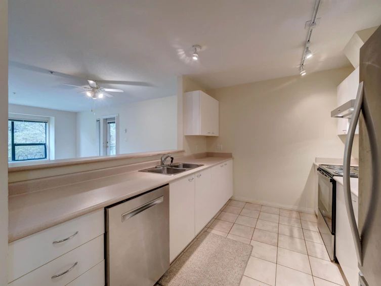 409-5855 Cowrie Street, Sechelt, BC, V7Z 0K1 - 17