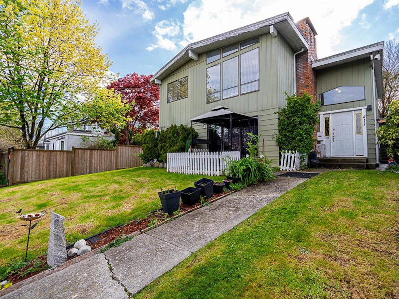 411 Wilson Street, New Westminster BC V3L 3R5