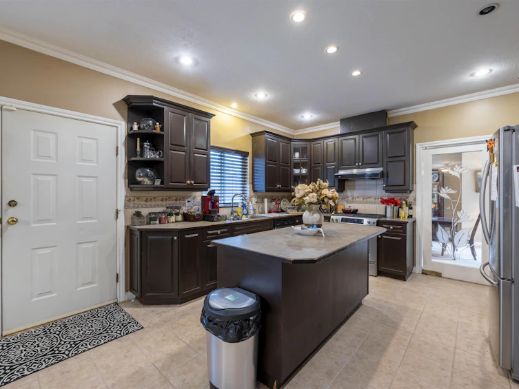 10819 166 Street, Surrey, BC, V4N 5E2 - 10
