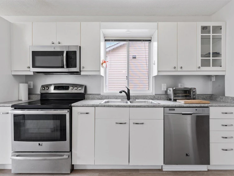 44665 Connaught Place, Chilliwack, BC, V2R 2Y6 - 14
