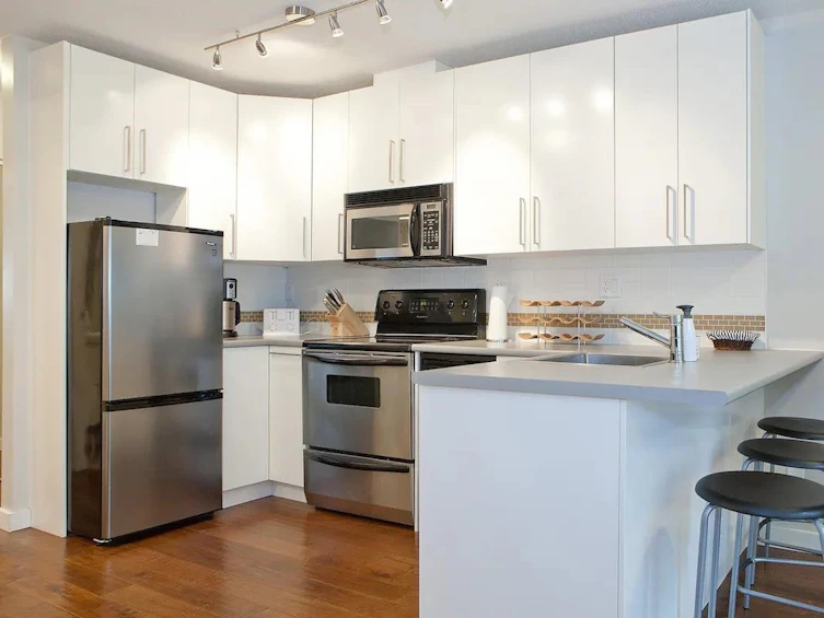 710-939 Homer Street, Vancouver, BC, V6B 2W6 - 2