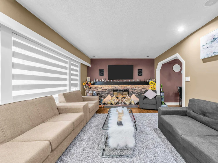 11126 147a Street, Surrey, BC, V3R 3W2 - 3