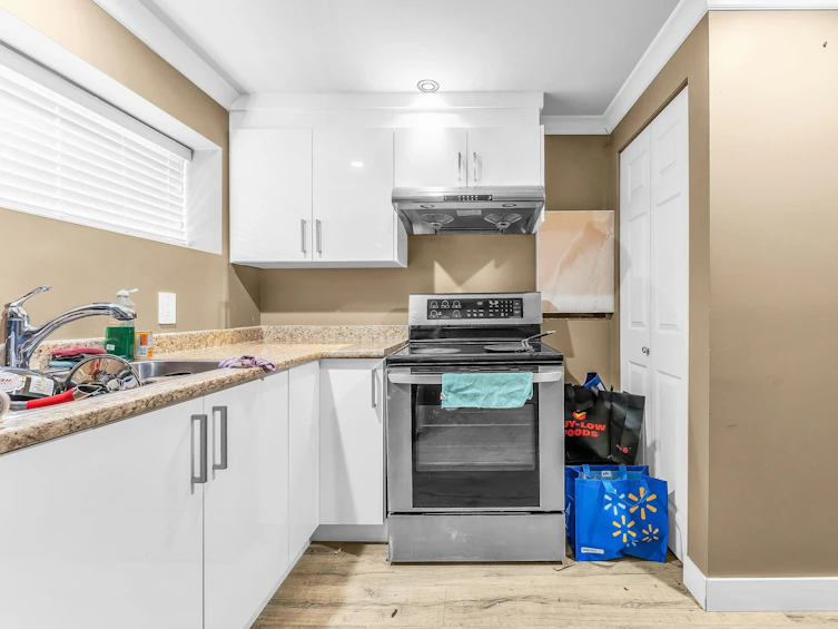 11126 147a Street, Surrey, BC, V3R 3W2 - 37