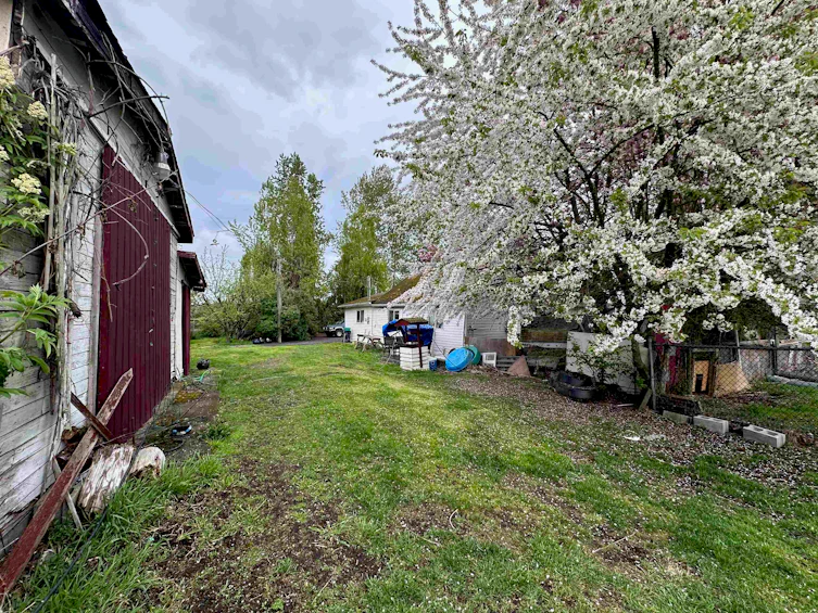 3409 180 Street, Surrey, BC, V3Z 1C6 - 6
