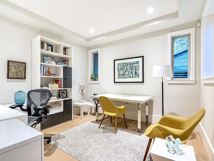 4062 Virginia Crescent, North Vancouver, BC, V7R 3Z1 - 18