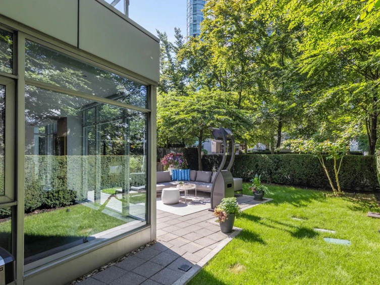 TH22-1281 West Cordova Street, Vancouver, BC, V6C 3P8 - 35