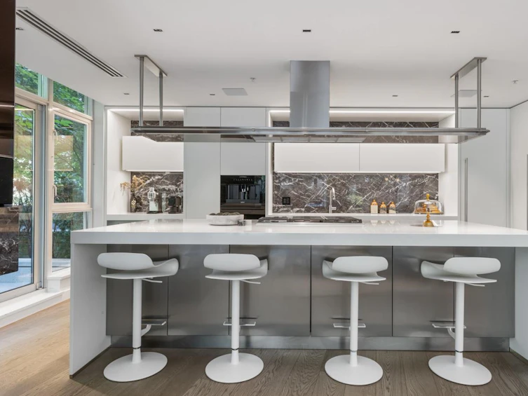 TH22-1281 West Cordova Street, Vancouver, BC, V6C 3P8 - 5