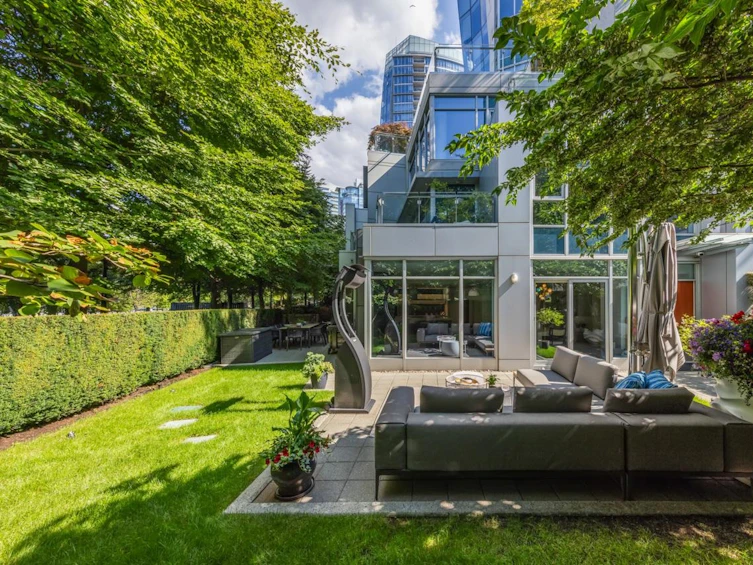 TH22-1281 West Cordova Street, Vancouver, BC, V6C 3P8 - 22