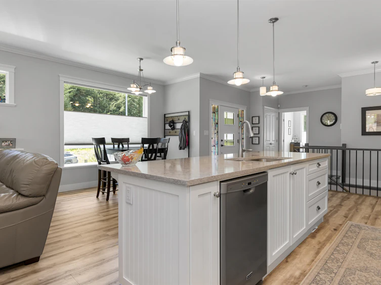65741 Valley View Place, Hope, BC, V0X 1L1 - 5
